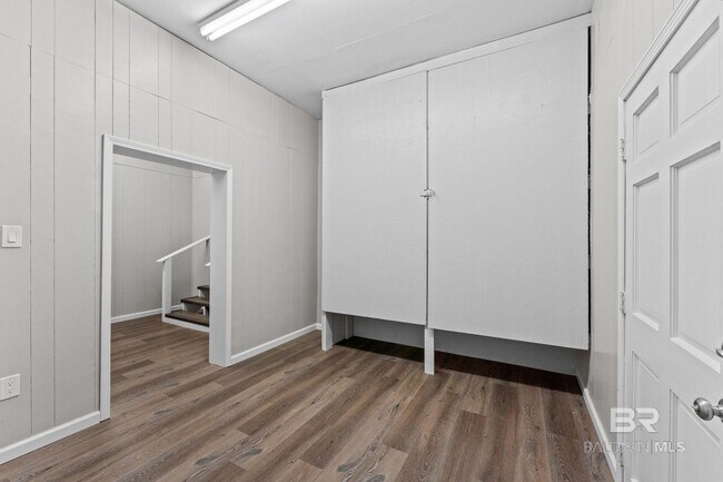 Building Photo - 321 AL-59