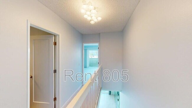 Building Photo - 334 Surfside Dr