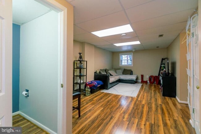 Building Photo - 13662 Barren Springs Ct