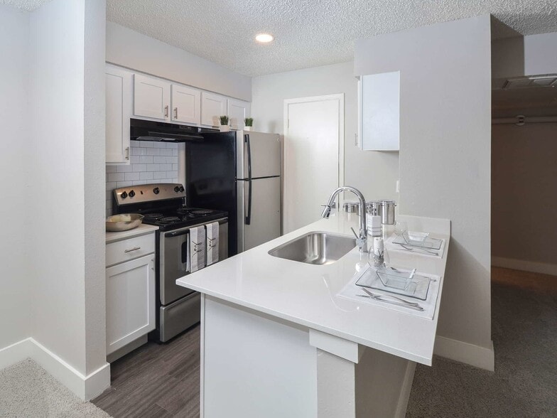 Updated Kitchens in Selected Homes - Stoney Ridge Apartments