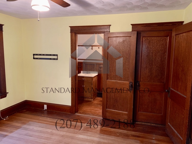 Building Photo - Charming Waterville Home with 3 Bedrooms and 2 Baths