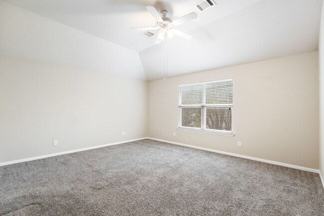 Building Photo - 1318 Coronado Blvd