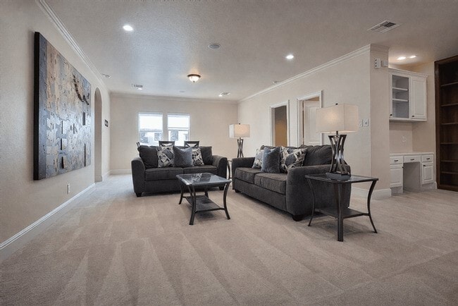 Building Photo - 43 W Loftwood Cir