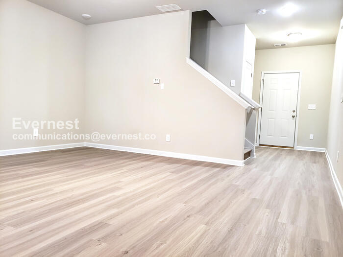 Building Photo - 1484 Arbor Pl Dr