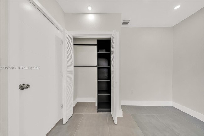 Building Photo - 807 NW 51st St