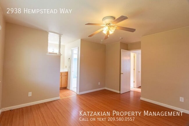 Building Photo - 2938 Hempstead Way