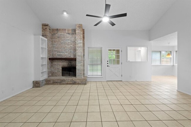 Building Photo - 3509 Monument Dr