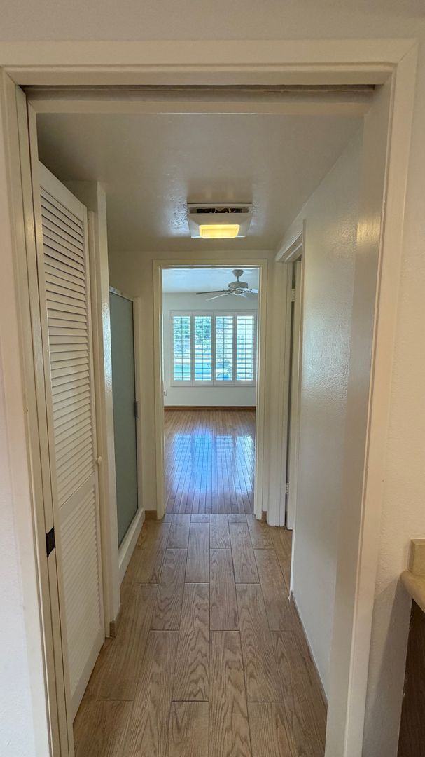 Building Photo - DESIRABLE TWO BEDROOM TWO BATH HOME IN STUDIO CITY