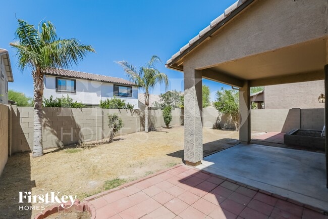 Building Photo - 3526 W Monte Way