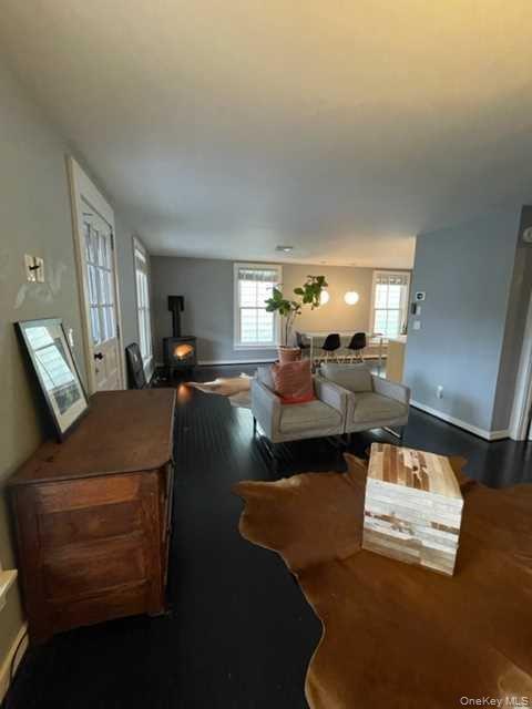 Building Photo - 44 Main St