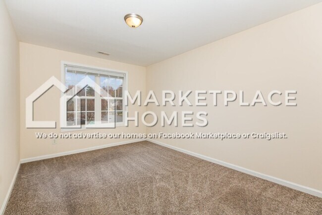 Building Photo - 2124 Star Sapphire Dr