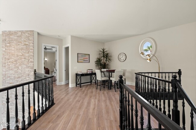 Building Photo - 1407 E Coral Cove Dr