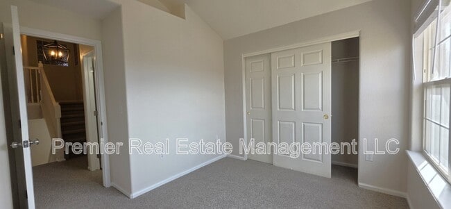 Building Photo - 1381 S Dayton Ct