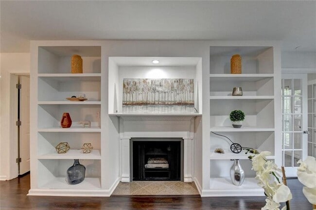 Building Photo - 2 Bedroom 2 Bath in Buckhead