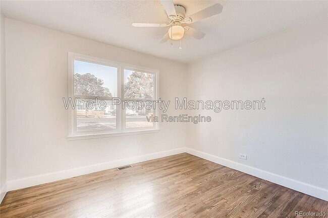 Building Photo - 1764 Oswego St