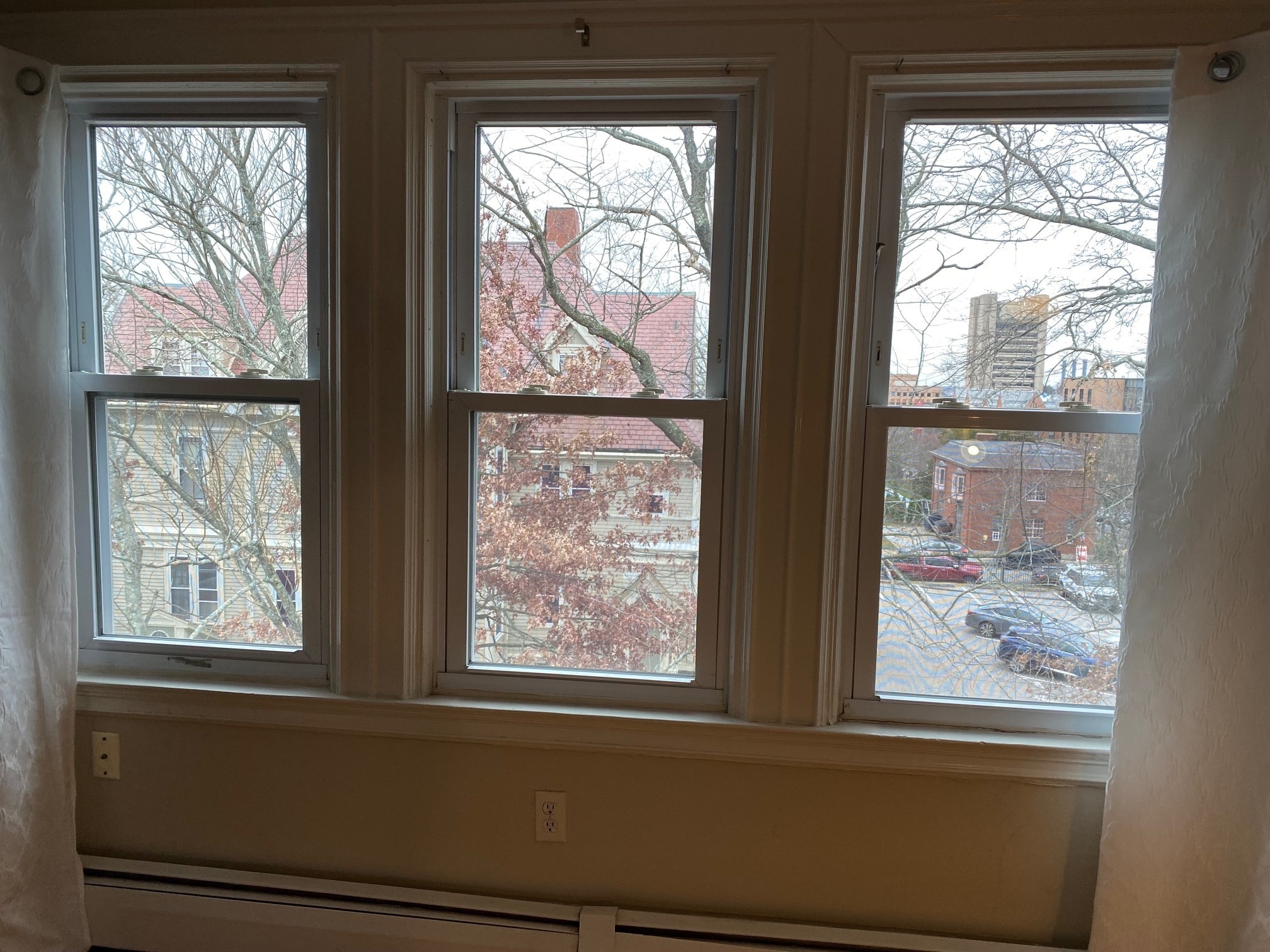 Great Views! - 273 Bowen St