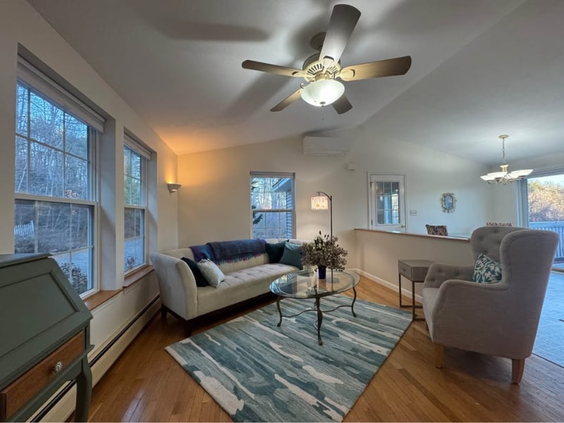 Building Photo - 129 Lawrence Rd