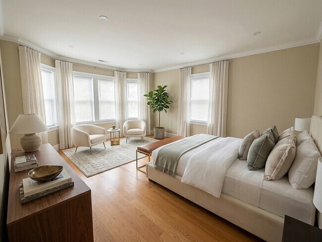 Building Photo - 42 Parsons St