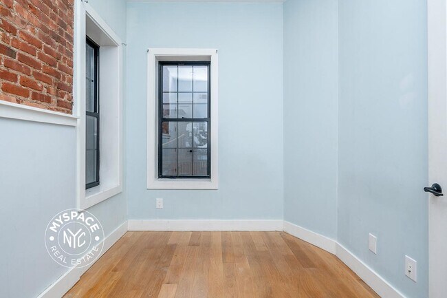 Building Photo - 67-02 60th St