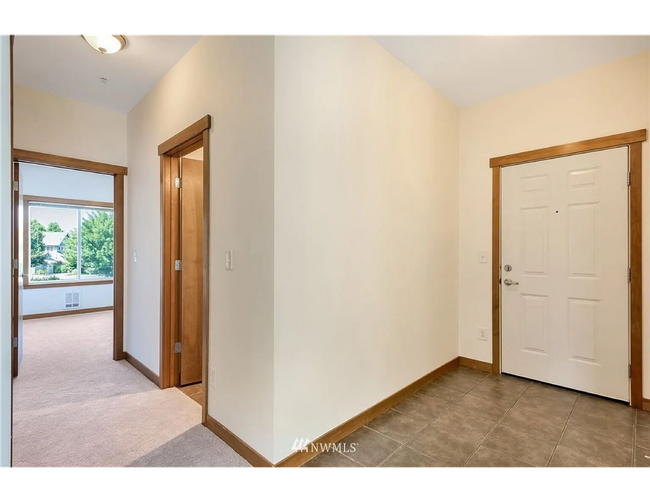 Building Photo - First Floor 2 Bedroom 2 Bath Condo - Quinn Ct