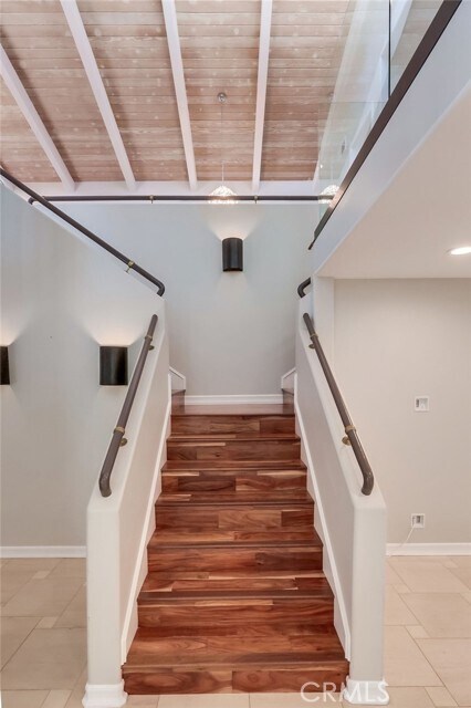 Building Photo - 6063 Lido Ln