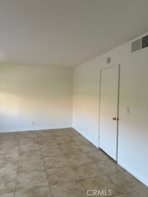 Building Photo - 219 S Cahuilla Rd