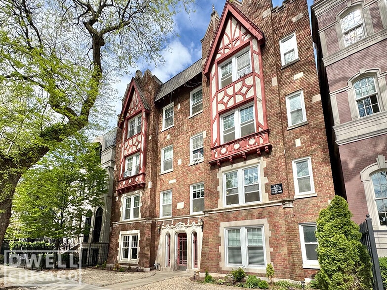 Building Photo - 2121 N Dayton St