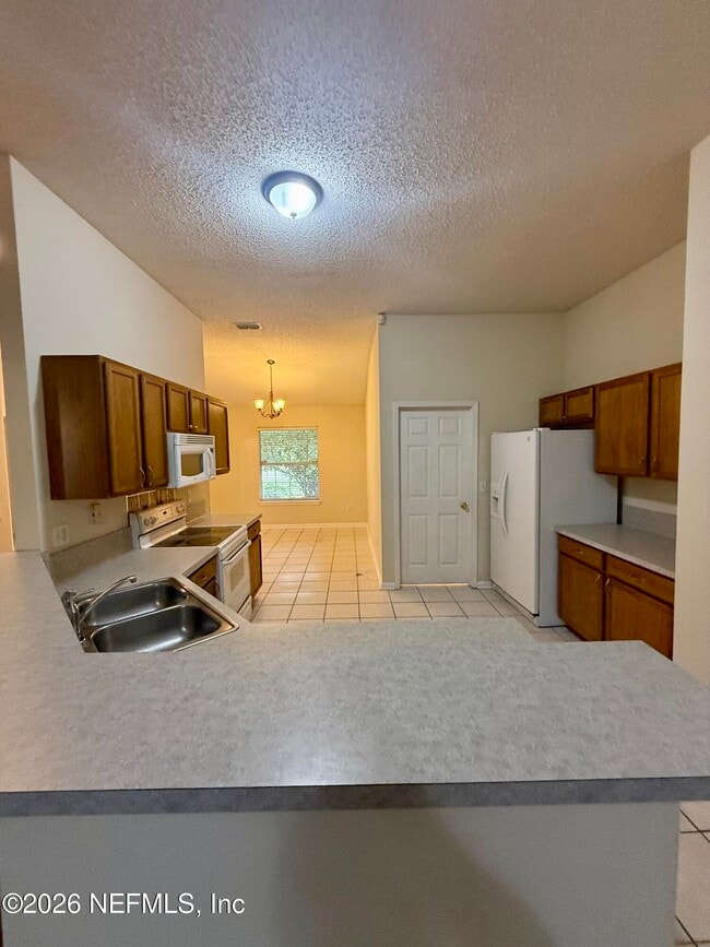 Building Photo - 3150 Highland Grove Dr