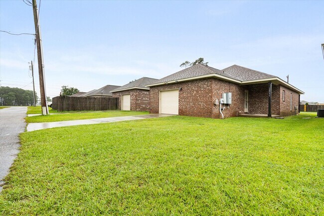 Building Photo - 18046 Krchak Ln