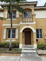 Building Photo - 1820 SW 89th Ter