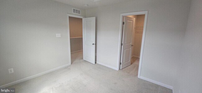 Building Photo - 131 Birmingham Dr