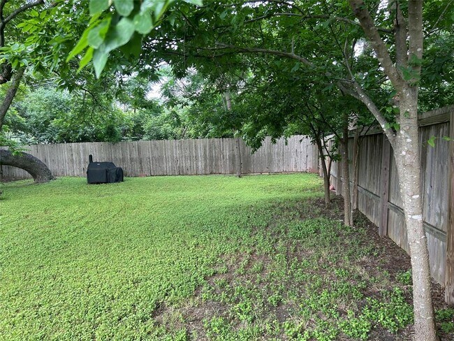 Building Photo - 13204 Saxby Ct