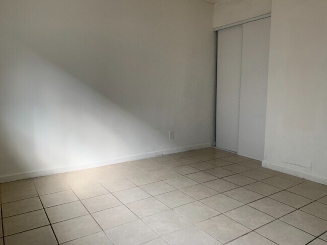 Building Photo - 3411 Orange Ave