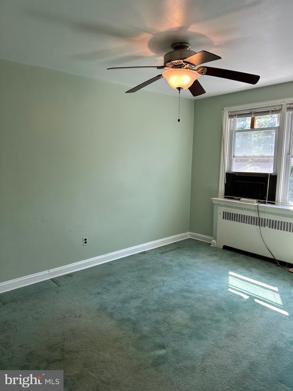 Building Photo - 2308 Highland Ave