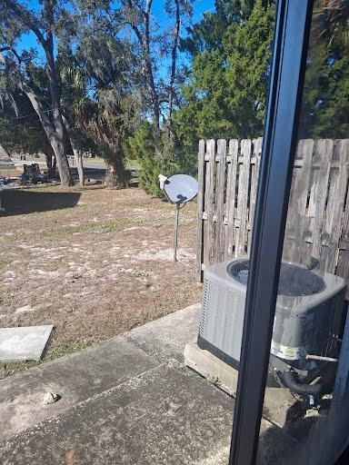 Building Photo - 6227 Harrison St