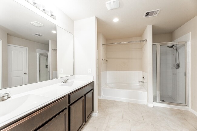 Building Photo - 3014 Josephine Falls Ct