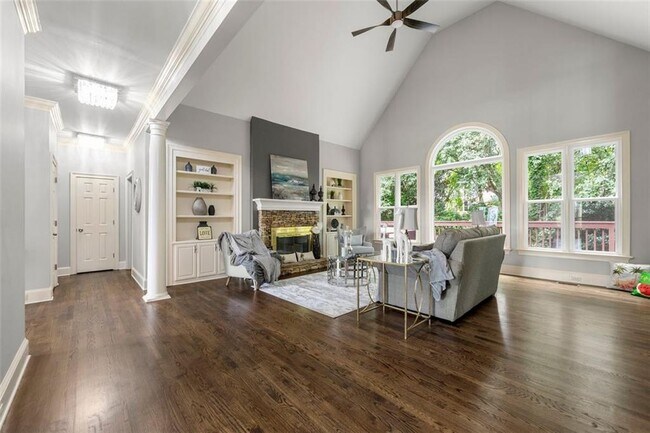 Building Photo - 4441 Langdon Walk