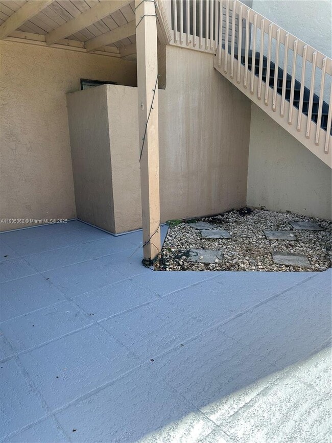 Building Photo - 600 Executive Center Dr