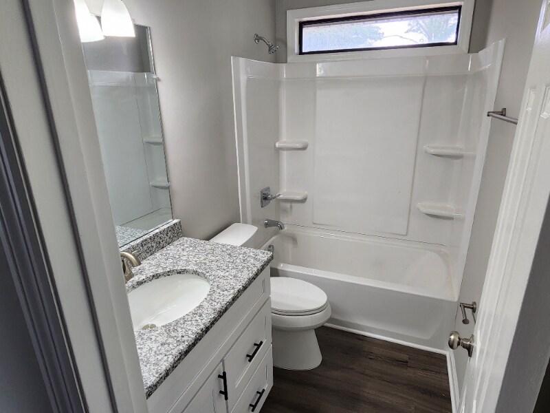 Building Photo - 1546 Winding Way Cir