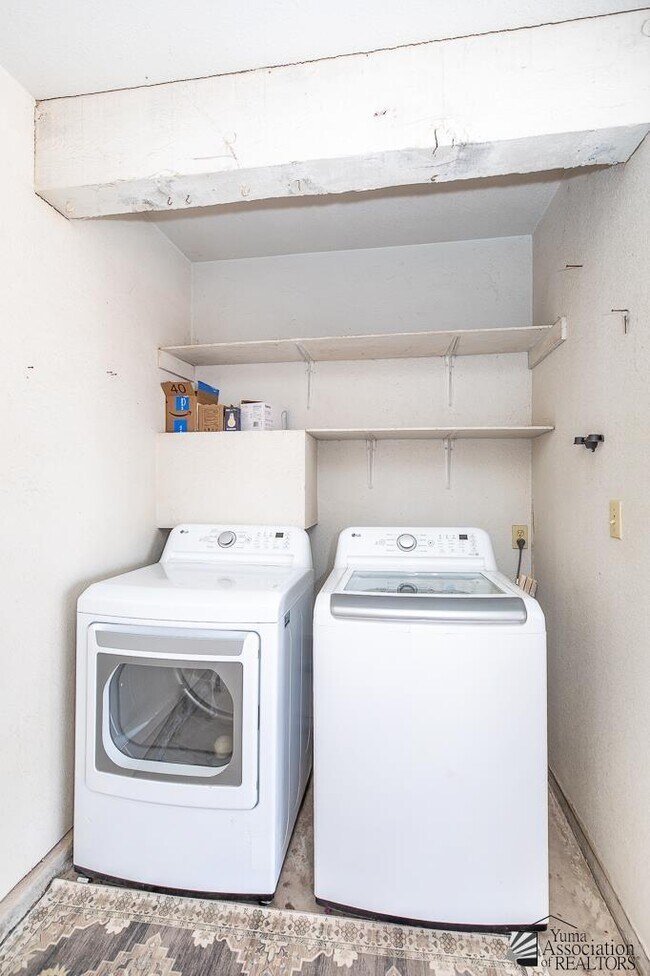 Building Photo - 4296 W County 15th St