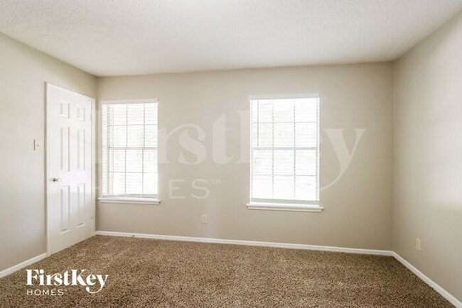 Building Photo - 1027 Baltic Ln