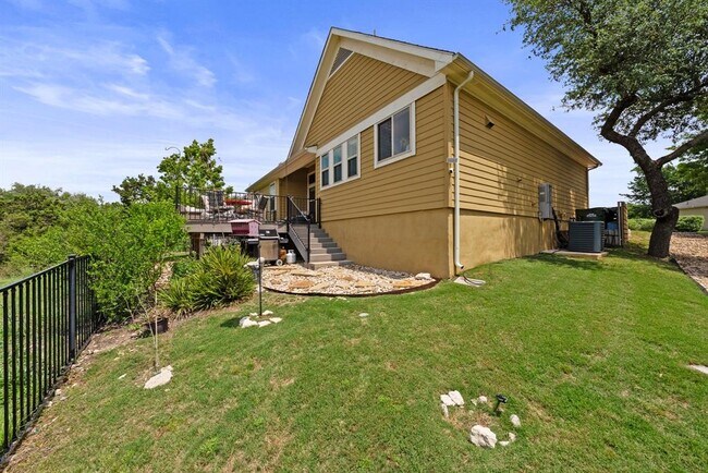 Building Photo - 1738 Rowdy Loop