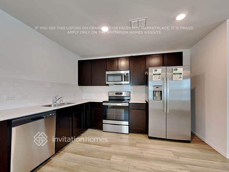 Building Photo - 265 Br Vlg Wy