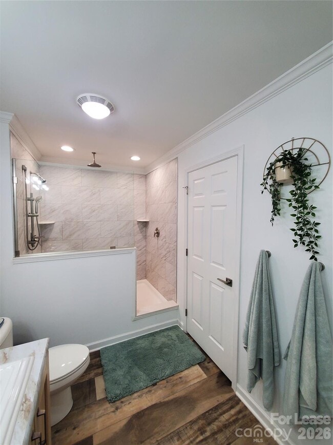 Building Photo - 118 Vly Spgs Dr