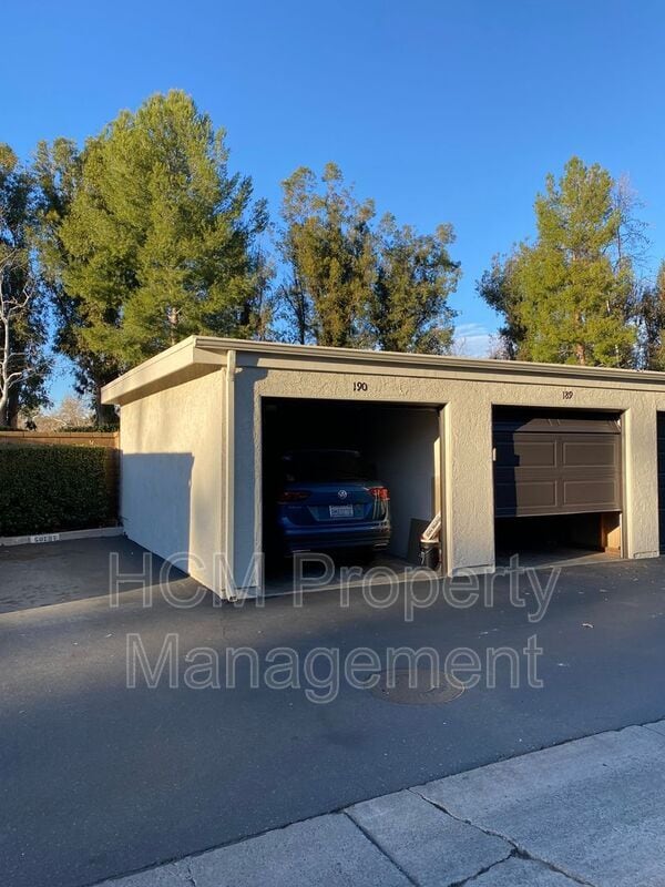 Building Photo - 20702 El Toro Rd