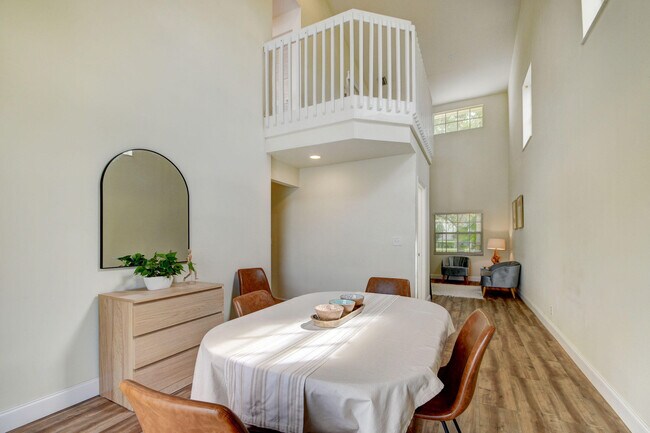 Building Photo - 12554 Westhampton Cir