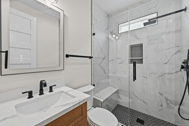 Building Photo - 8023 Easter St