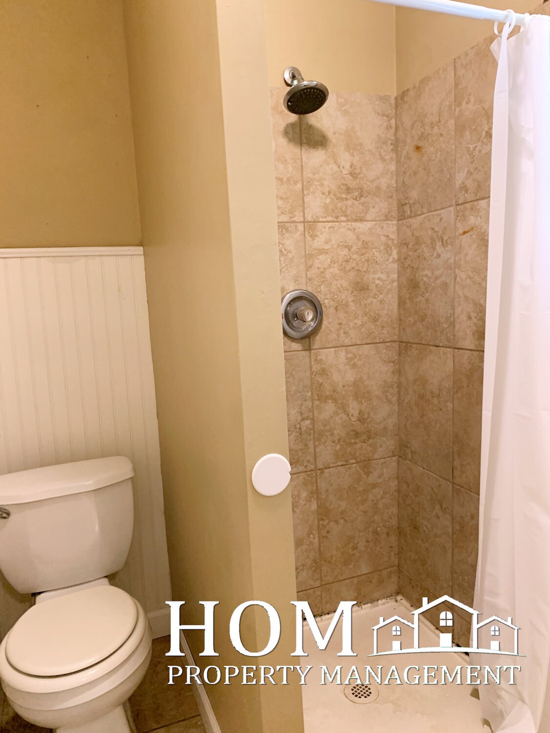 Building Photo - 725 N 6th St