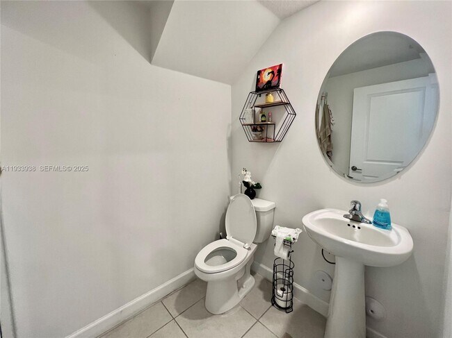 Building Photo - 12713 NW 24th Ave