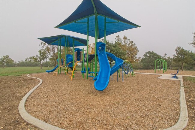 Building Photo - 313 Avalanche Ave